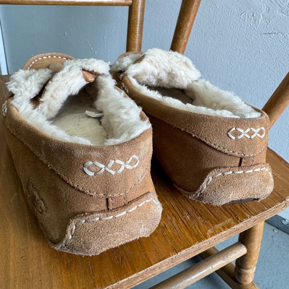 UGG Ansley Bow Chestnut Suede Slippers Womens 9 Moccasins 1019758 slip on shoe - Picture 6 of 10